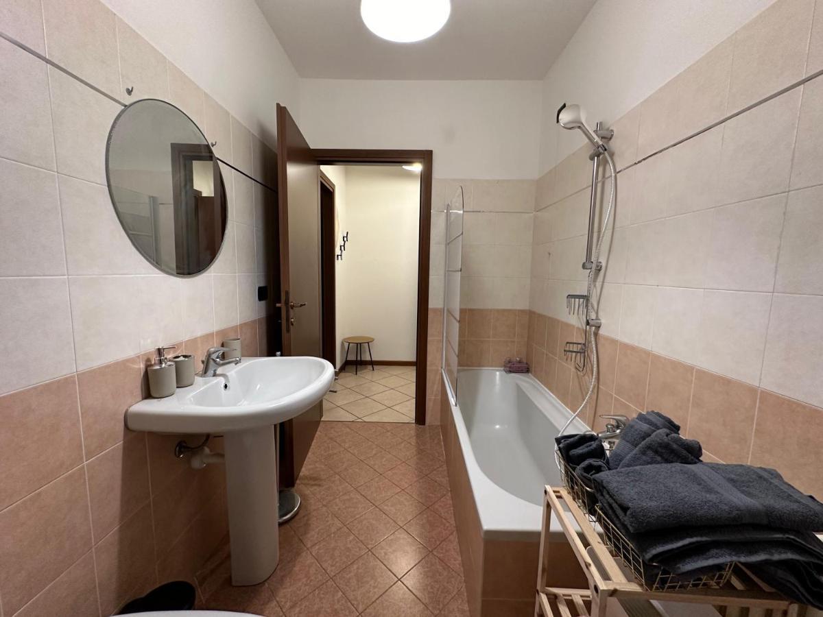 La Casa Di Giada Apartment Bergamo Bagian luar foto